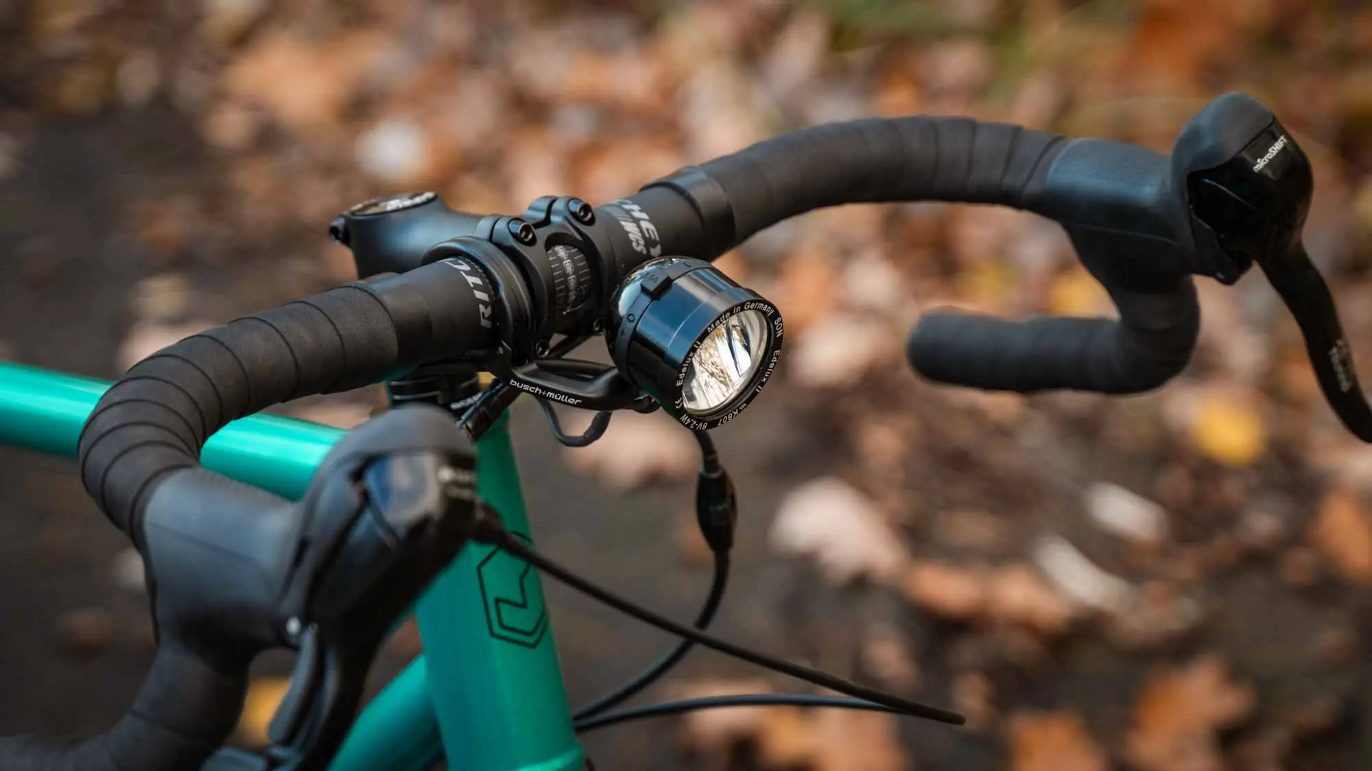 veloheld.alleyX Tourist handlebars with SON lighting system