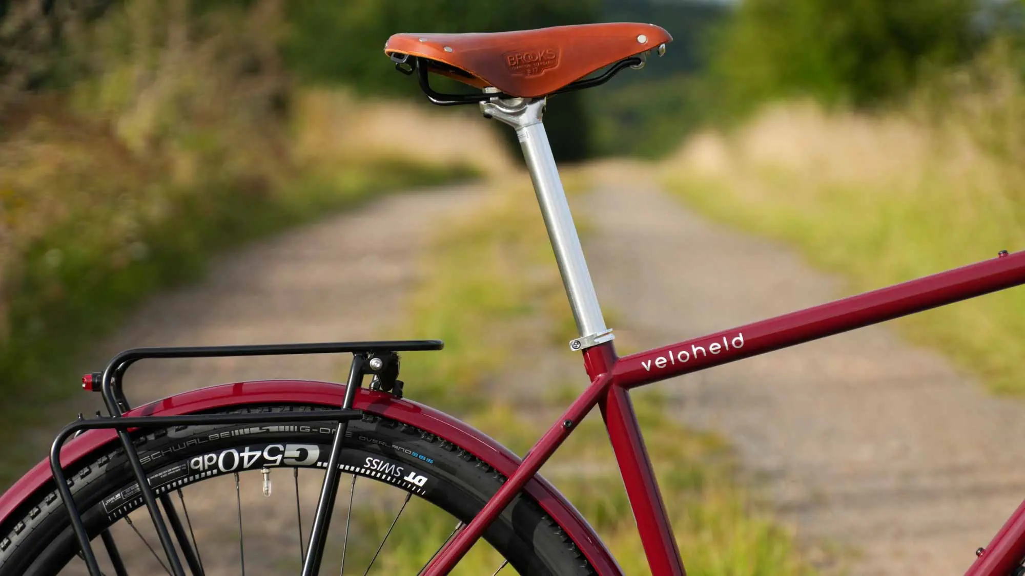 veloheld farway pinion wine Saddle and luggage rack