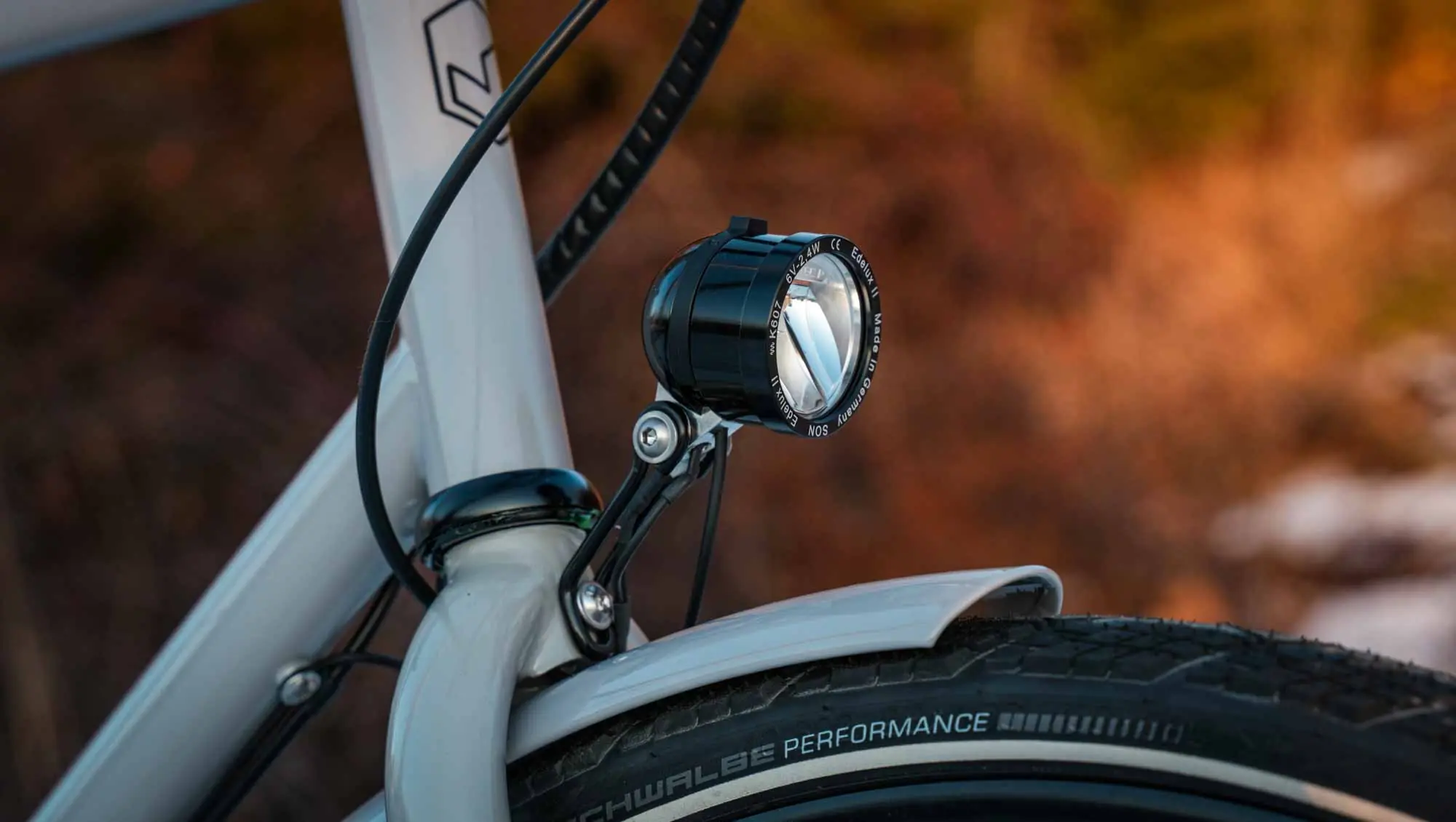 SON lighting system on a veloheld.lane in gray